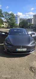 Tesla Model S 2017