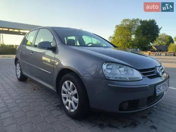 Volkswagen Golf 2005