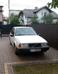 Volvo 440 1990
