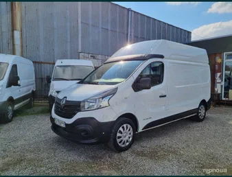 Renault Premium 2016