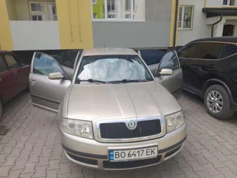 Skoda Superb 2005