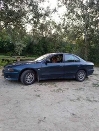 Mitsubishi Galant 2000