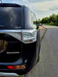Mitsubishi Outlander 2014