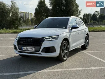Audi SQ5 2019
