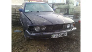 BMW 7 серии 1990