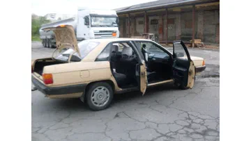Audi 100 1983