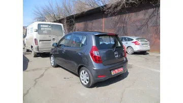 Hyundai i10 2012