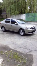 Renault Logan 2013