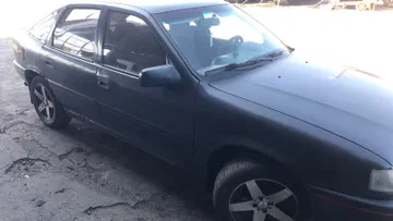 Opel Vectra 1989