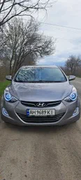 Hyundai Elantra 2011