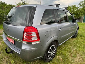 Opel Zafira 2010