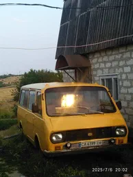 РАФ 2203 1990