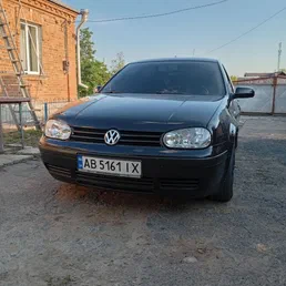 Volkswagen Golf 2002