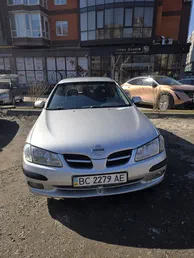 Nissan Almera 2001
