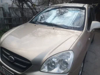 Kia Carens 2008