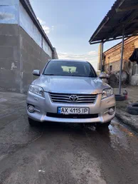Toyota RAV4 2010