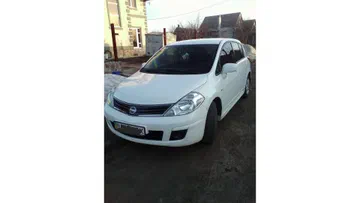 Nissan Tiida 2011