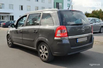 Opel Zafira 2010