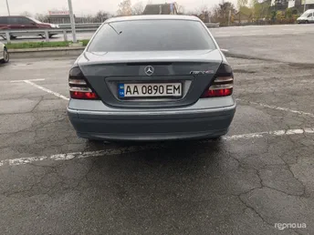 Mercedes-Benz C-Класс 2004