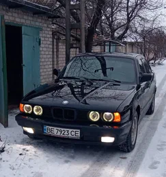BMW 5 серии 1992