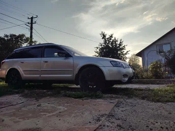 Subaru Legacy 2004
