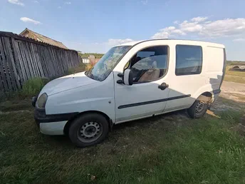 Fiat Doblo 2004