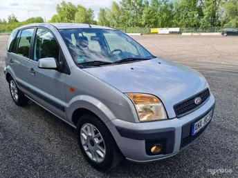 Ford Fusion 2009