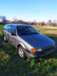 Volkswagen Passat 1993