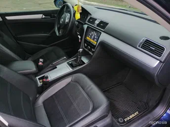 Volkswagen Passat 2012