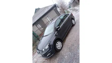 Volkswagen Polo 2016