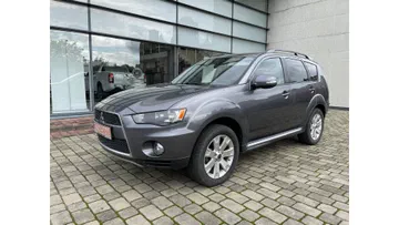 Mitsubishi Outlander 2011