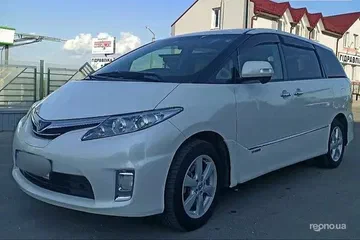 Toyota Estima 2010