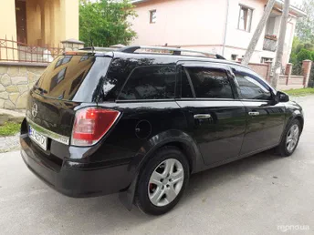 Opel Astra 2010