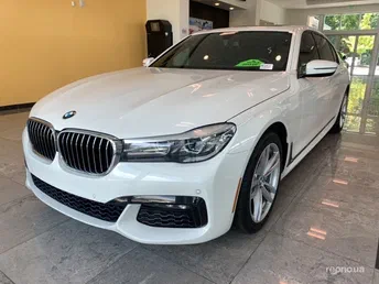 BMW 7 серии 2018