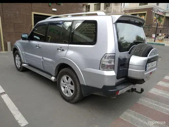 Mitsubishi Pajero 2009