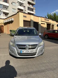 Volkswagen Tiguan 2011