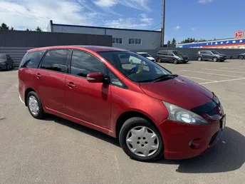 Mitsubishi Grandis 2006
