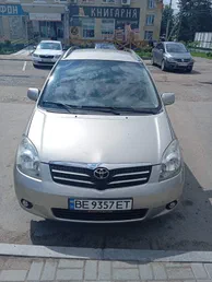 Toyota Corolla Verso 2003
