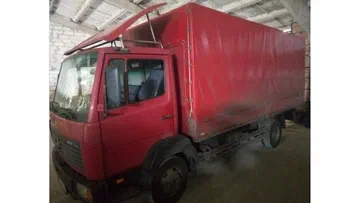 Mercedes-Benz 814 1998