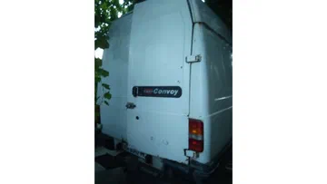 Ford Transit 2000