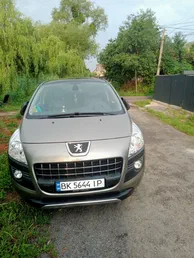 Peugeot 3008 2012