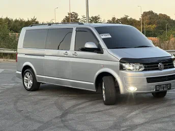 Volkswagen Caravelle 2012