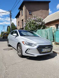 Hyundai Elantra 2018