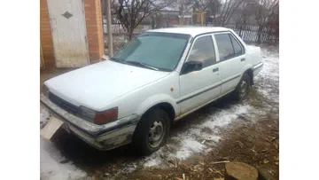 Nissan Sunny 1988