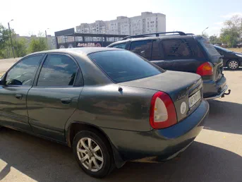 Daewoo Nubira 1998