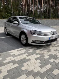 Volkswagen Passat 2011