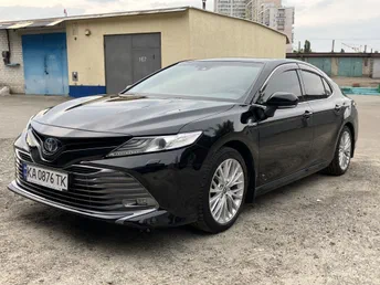 Toyota Camry 2020