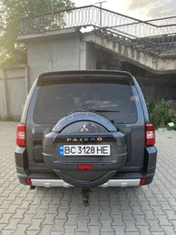 Mitsubishi Pajero 2008