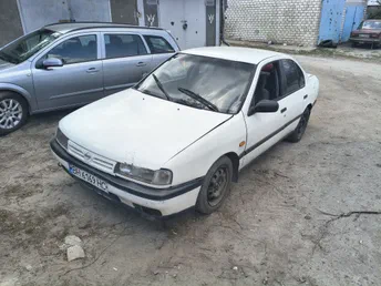 Nissan Primera 1990