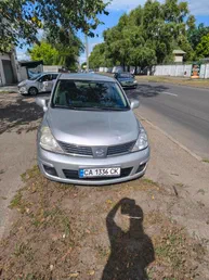 Nissan Tiida 2008